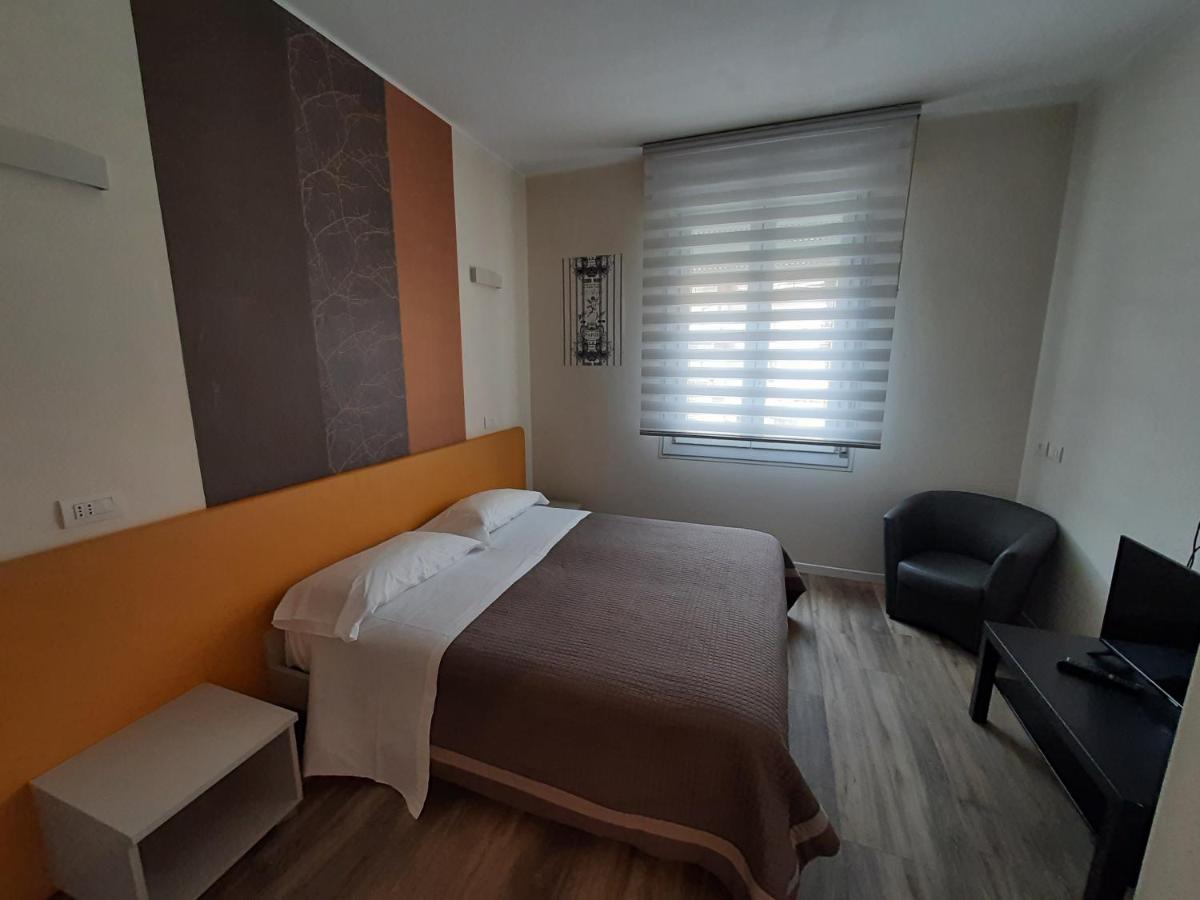 Stop&Go Suites And Apartments Maranello Exterior foto